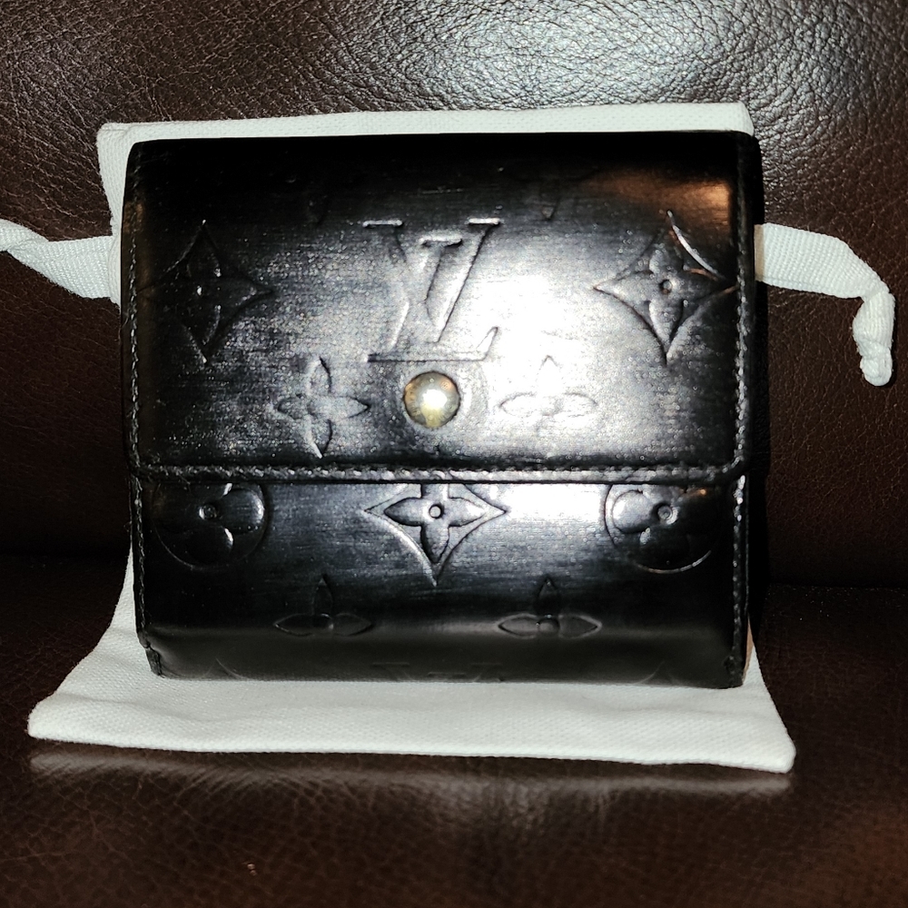 Louis Vuitton Black Leather Wallet Authentic